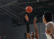 开云体育登录-山西队取得重要胜利，继续冲击前八