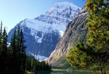 开云体育平台APP-曼联碾压莱比锡红牛，恩昆库统治全场