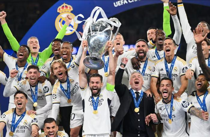 关于皇马逆转力克瓦伦西亚,晋级欧冠强!的信息 关于皇马逆转力克瓦伦西亚,晋级欧冠强!的信息