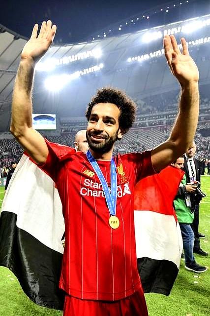 包含萨拉赫神奇进球，助球队取得关键胜利的词条