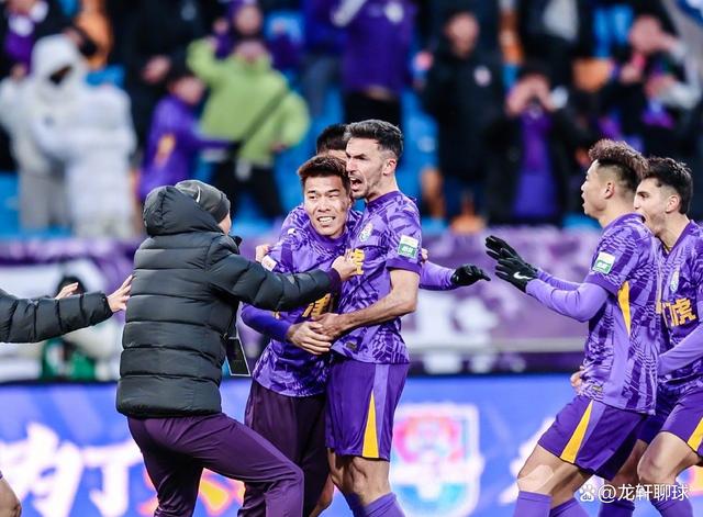 比赛精彩纷呈，球员技术表现升级的简单介绍