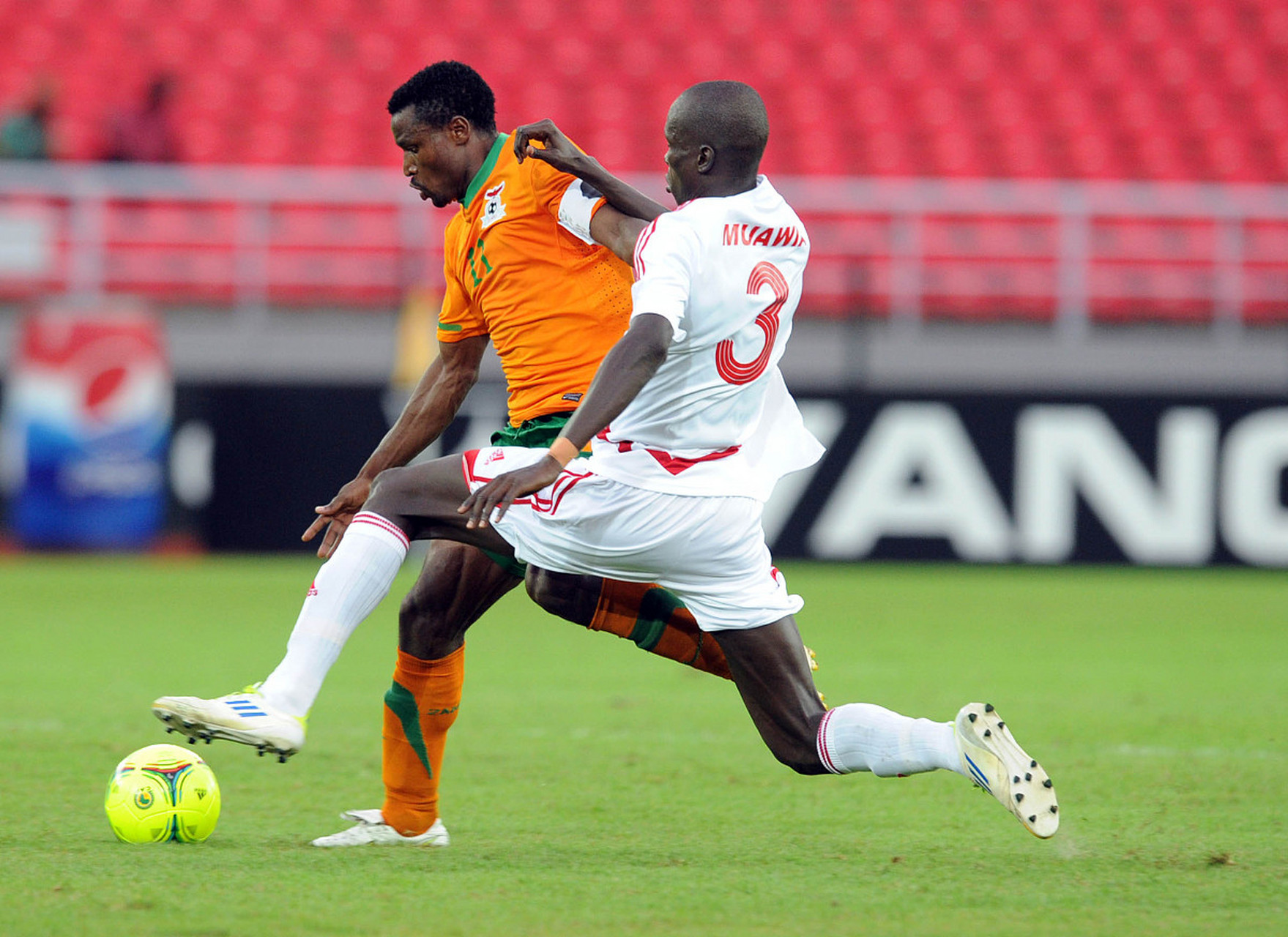 非洲队崭露头角,联赛争夺激烈的简单介绍 非洲队崭露头角,联赛争夺激烈的简单介绍