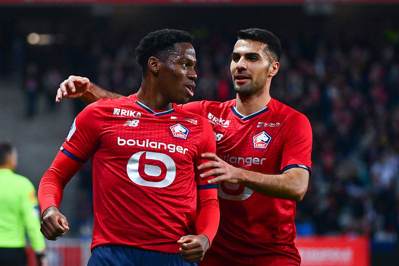 马赛球员士气高涨,力争保留联赛头名的简单介绍 马赛球员士气高涨,力争保留联赛头名的简单介绍