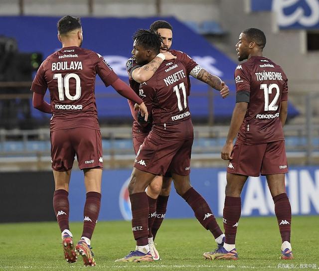 关于里尔主场险胜梅斯，联赛攀升的信息