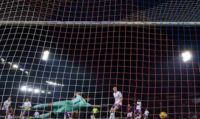 南特队不敌对手,遭遇比赛失利 南特队不敌对手,遭遇比赛失利