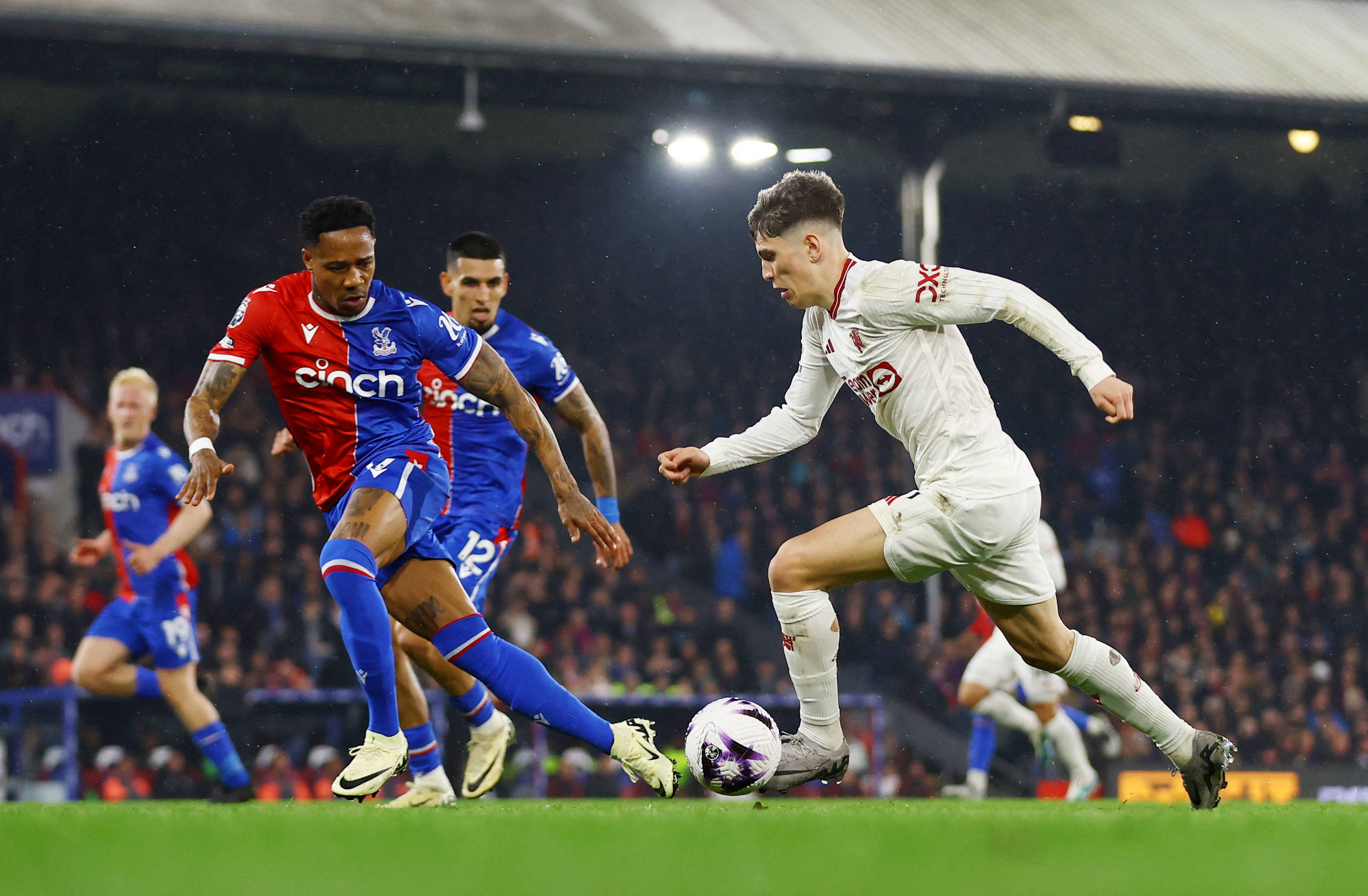 切尔西客场告捷,小胜水晶宫 切尔西客场告捷,小胜水晶宫