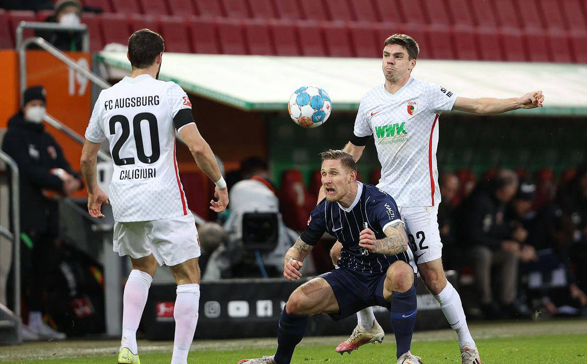 关于弗赖堡客场遭遇失利,保级形势岌岌可危的信息 关于弗赖堡客场遭遇失利,保级形势岌岌可危的信息