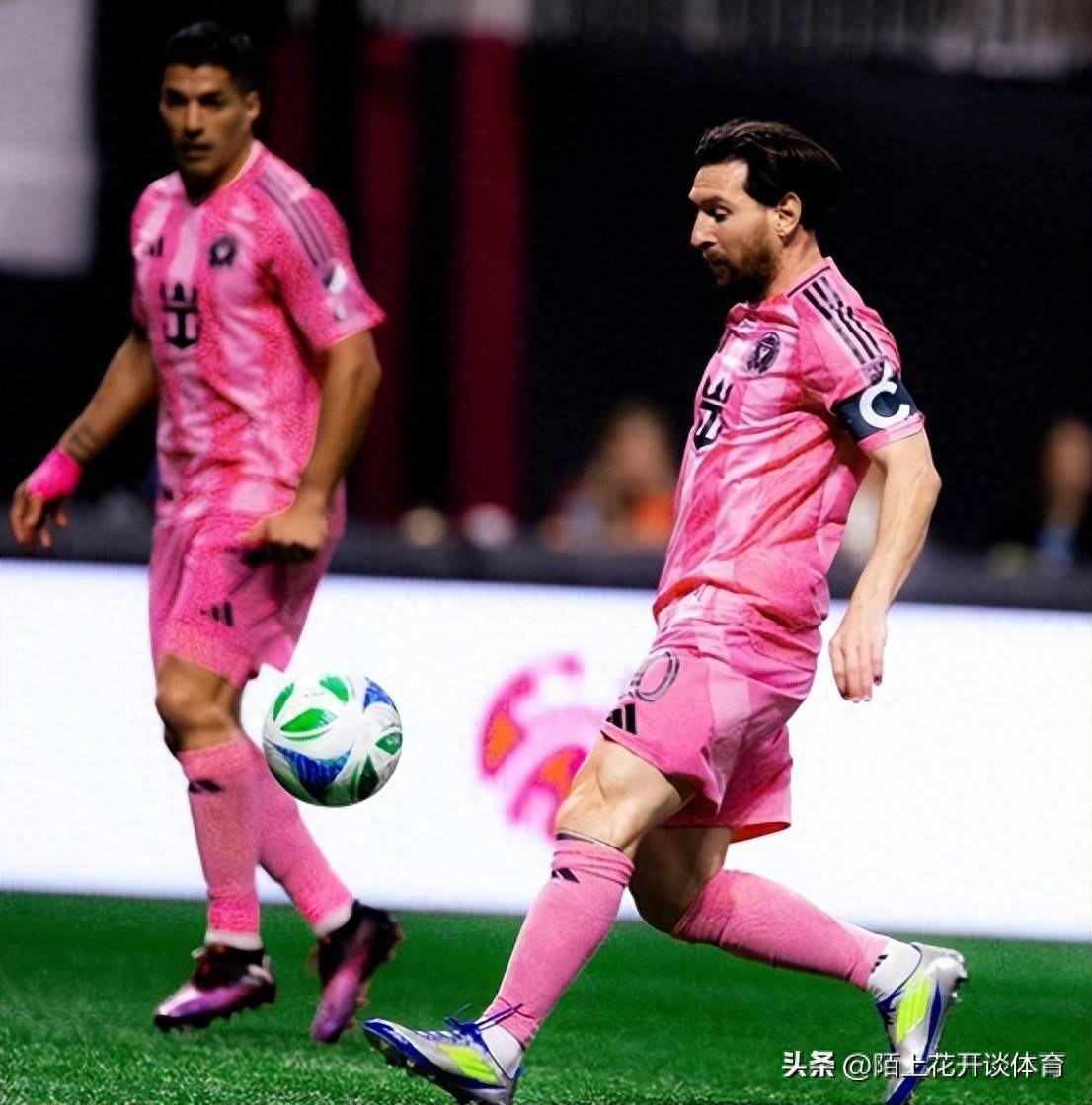 梅西新赛季愿意继续留队红蓝军团