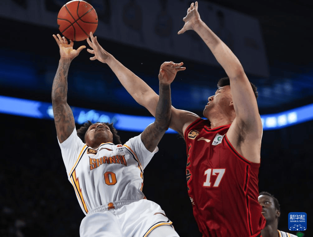 北京首钢队在场上取得连胜