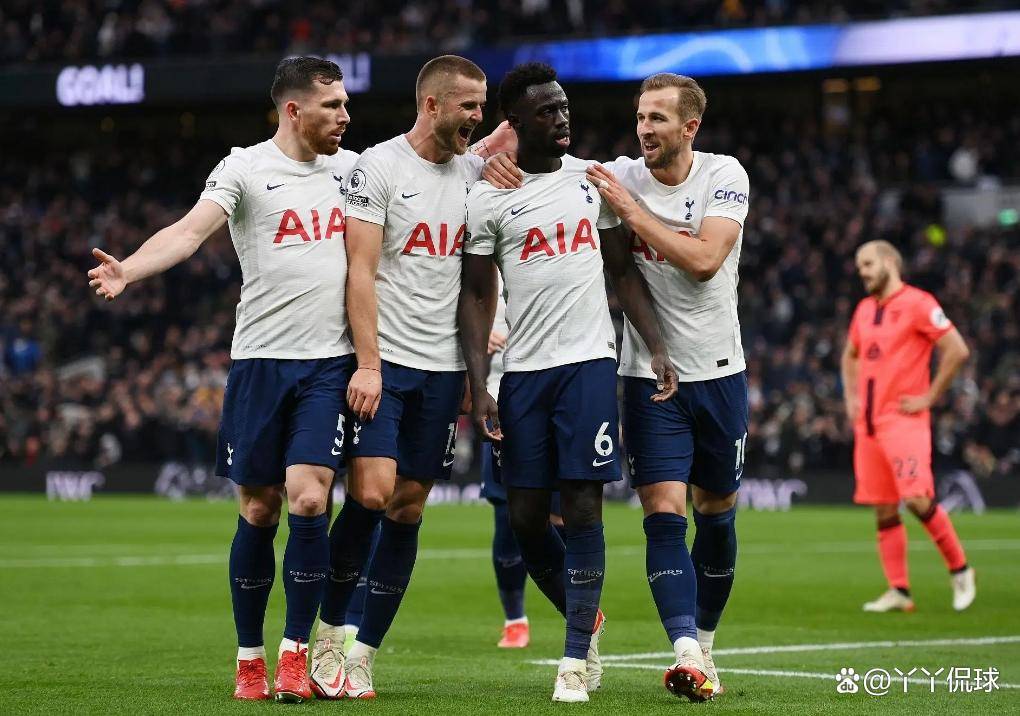 关于热刺迎来一场关键的羽毛球对决的信息