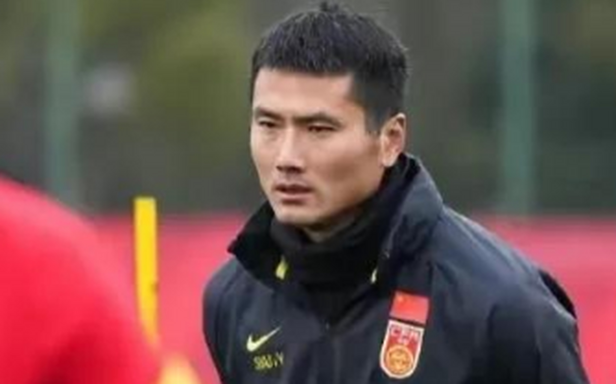 沙特球队力克中国球队，登顶小组赛