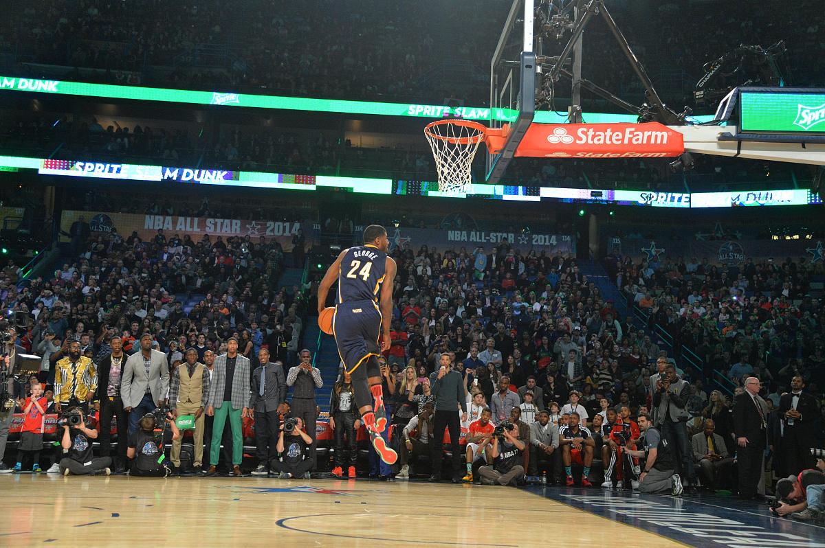 包含热火不敌尼克斯,赛前吉米秀街头扣篮的词条 包含热火不敌尼克斯,赛前吉米秀街头扣篮的词条