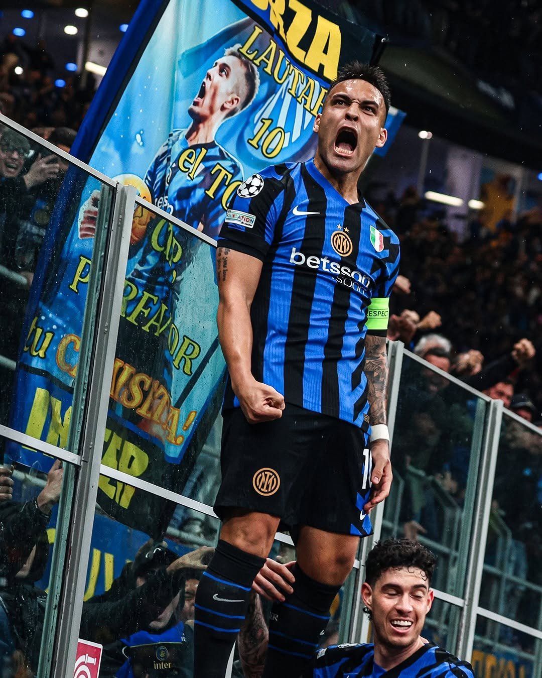 拜仁慢热进球,成功晋级欧冠半决赛 拜仁慢热进球,成功晋级欧冠半决赛