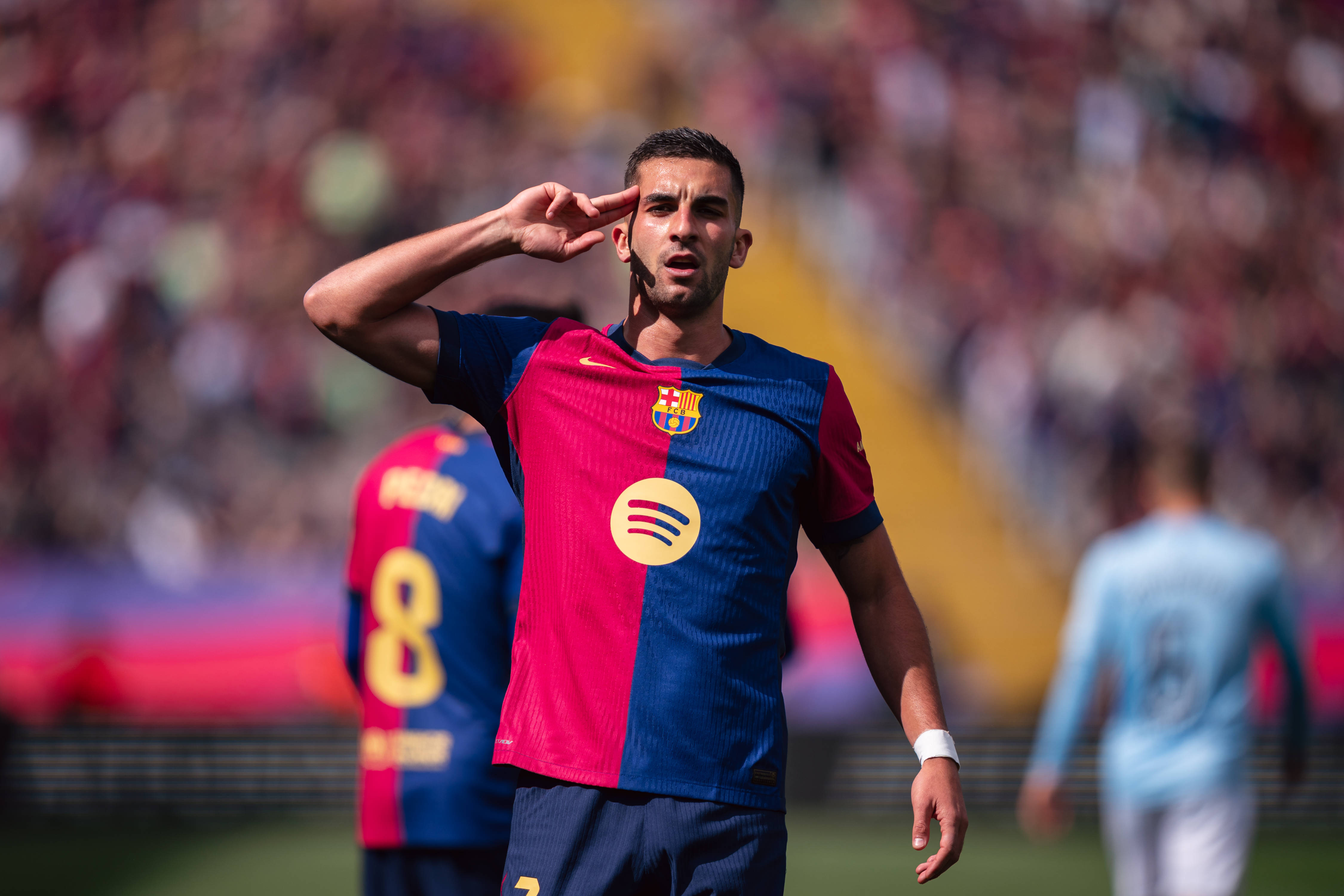 包含塞尔塔前锋本轮表现抢眼,成为球队亮点的词条 包含塞尔塔前锋本轮表现抢眼,成为球队亮点的词条