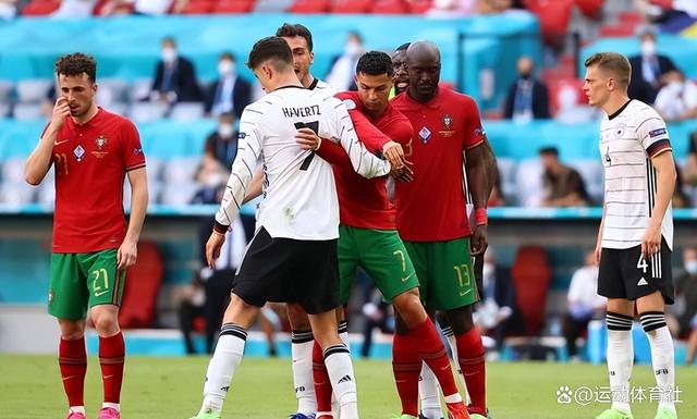 欧洲国家杯比赛现场发生了惊人的一幕 欧洲国家杯比赛现场发生了惊人的一幕