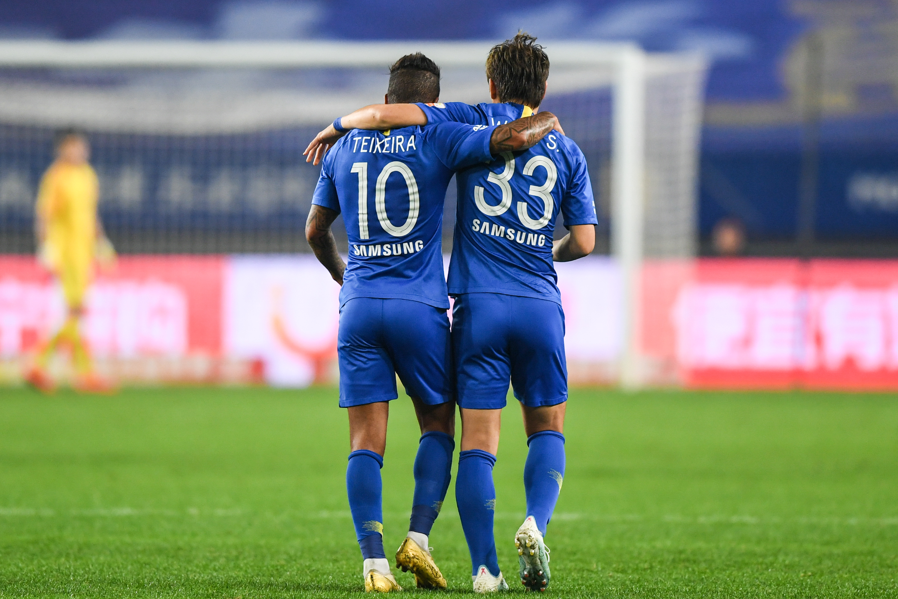 关于江苏苏宁球迷热情高涨,全力支持球队取胜的信息 关于江苏苏宁球迷热情高涨,全力支持球队取胜的信息