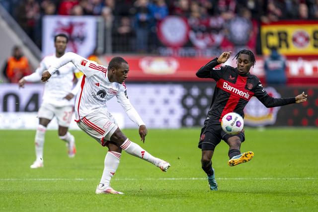 云达不莱梅豪取主场大胜，继续领跑榜首