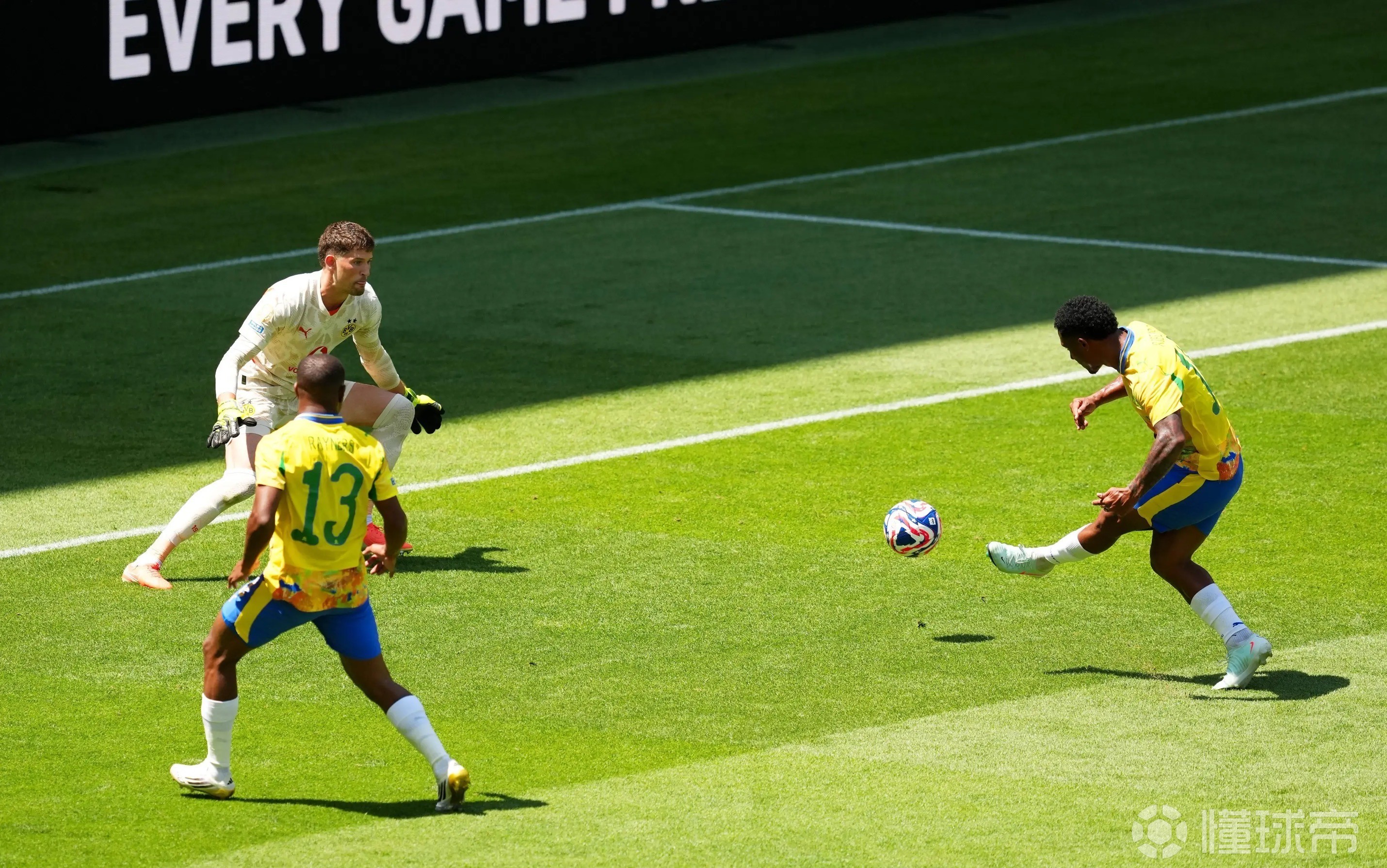 曼城擊败多特蒙德,晉級机会加大的简单介绍 曼城擊败多特蒙德,晉級机会加大的简单介绍