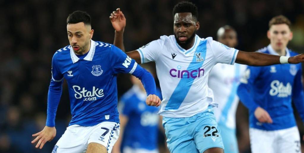 水晶宫客场逆转击败对手，保级希望再度重焕光芒