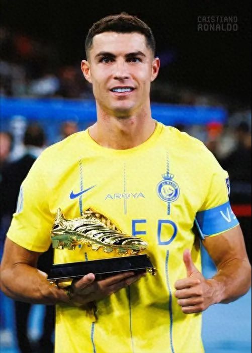 欧洲足球比赛中球员个个发挥出色表现 欧洲足球比赛中球员个个发挥出色表现