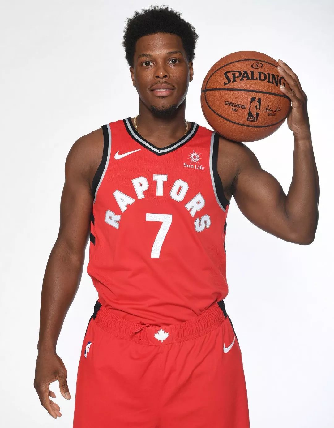 猛龙队内部矛盾加剧，主教练或将离队