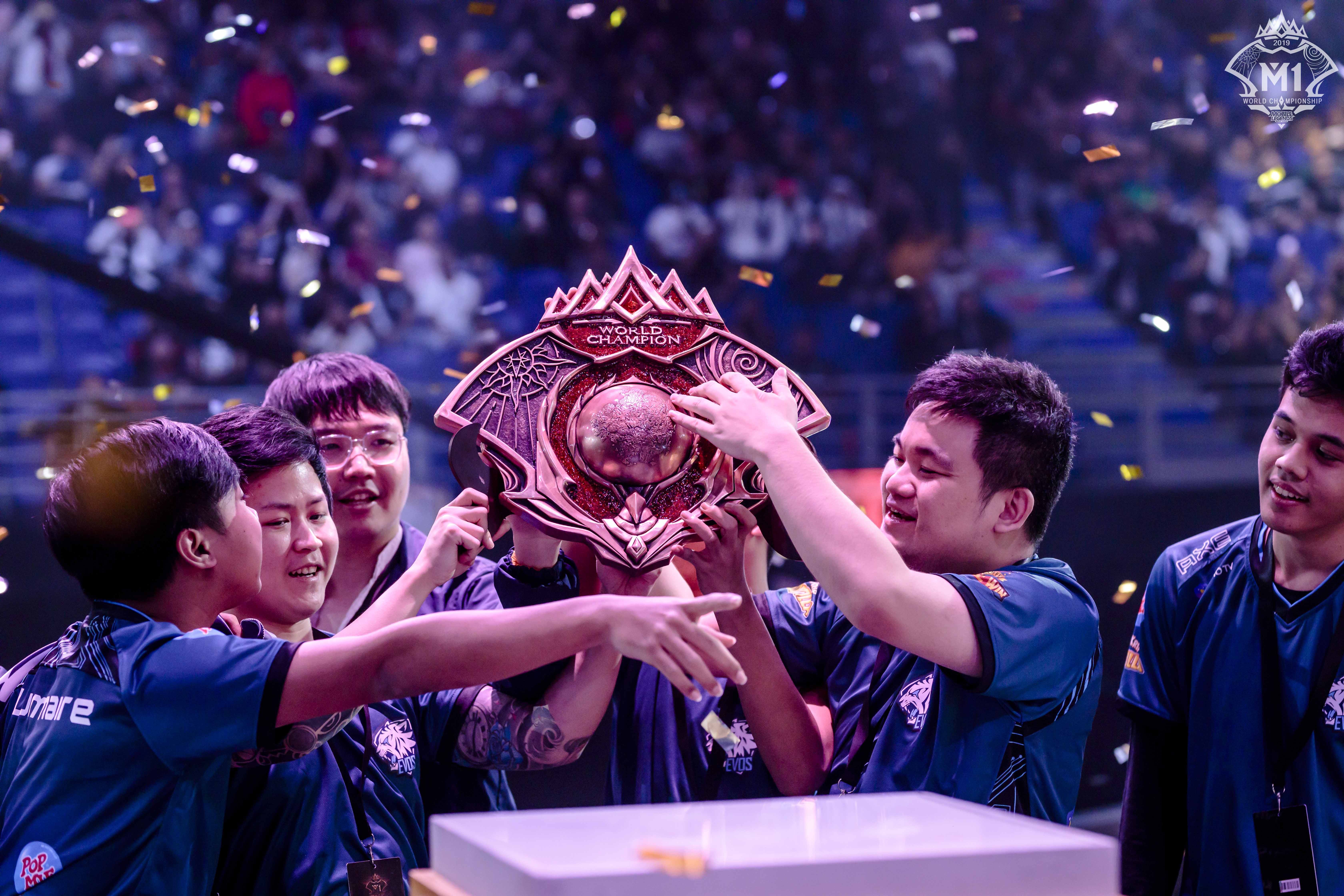 世界杯选手发挥出色，荣膺最佳MVP的简单介绍