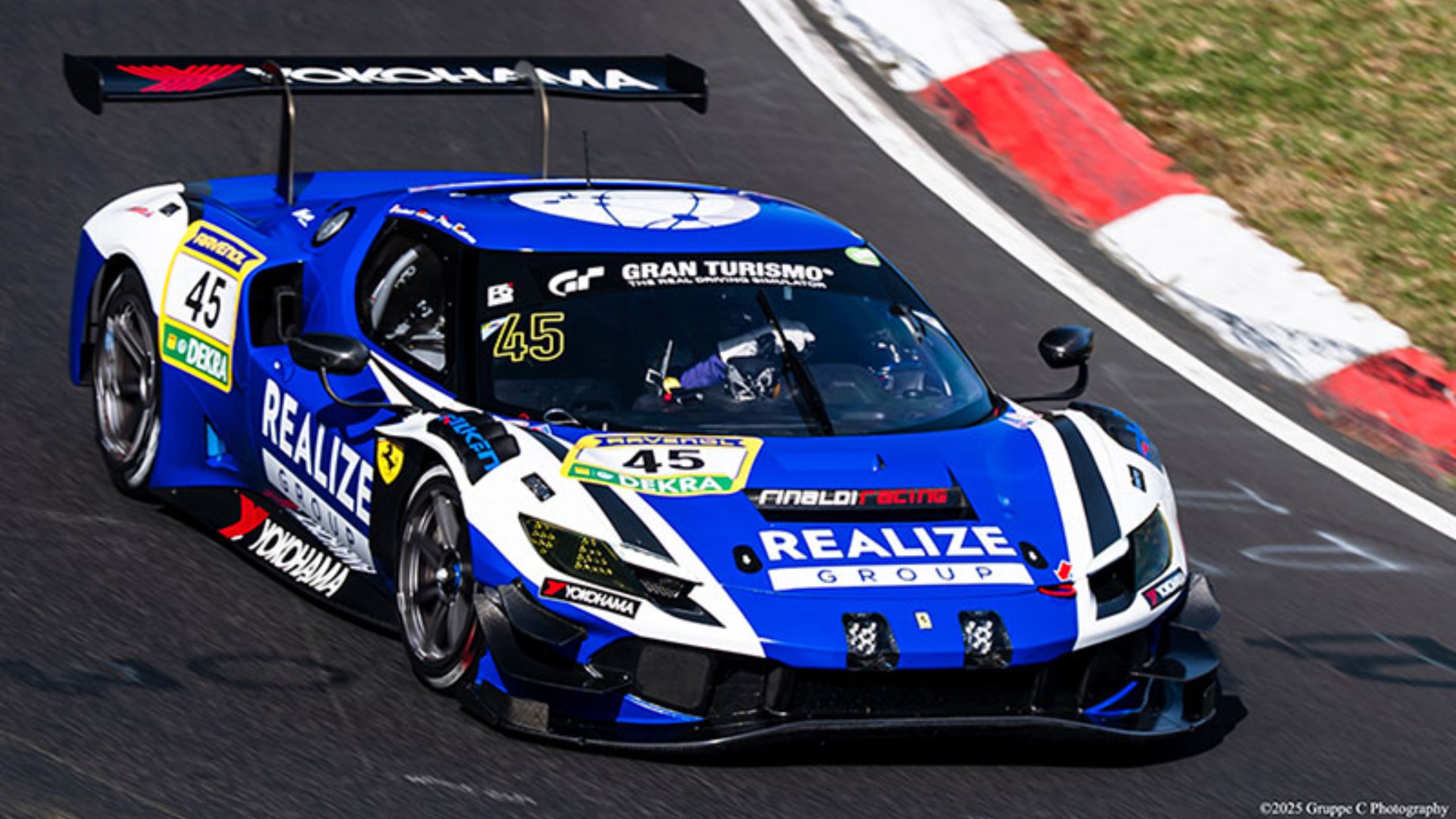 赛车战术调整奏效,成功扭转局势的简单介绍 赛车战术调整奏效,成功扭转局势的简单介绍