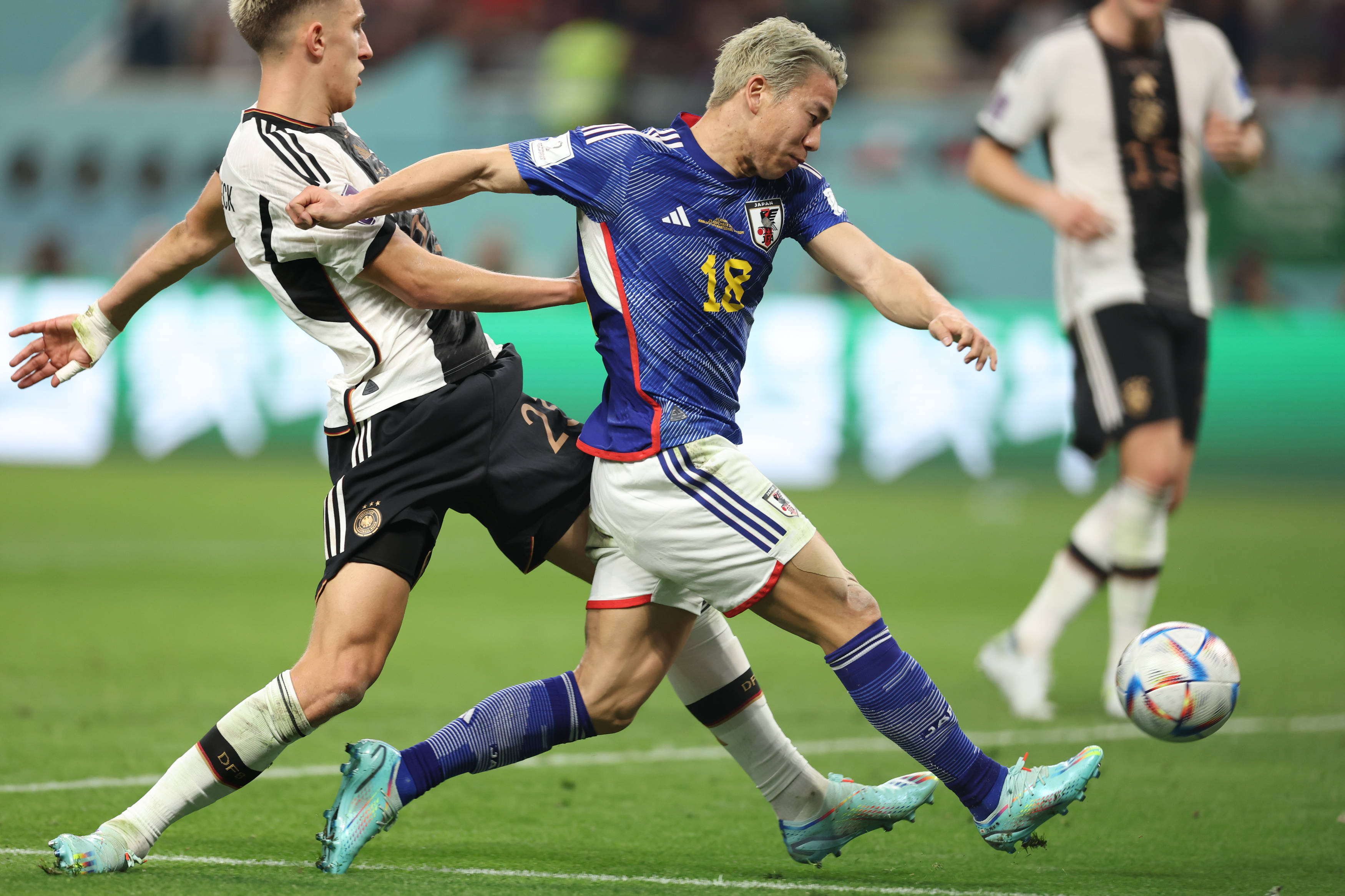 德国队绝杀印尼队,郑思维统治全场 德国队绝杀印尼队,郑思维统治全场