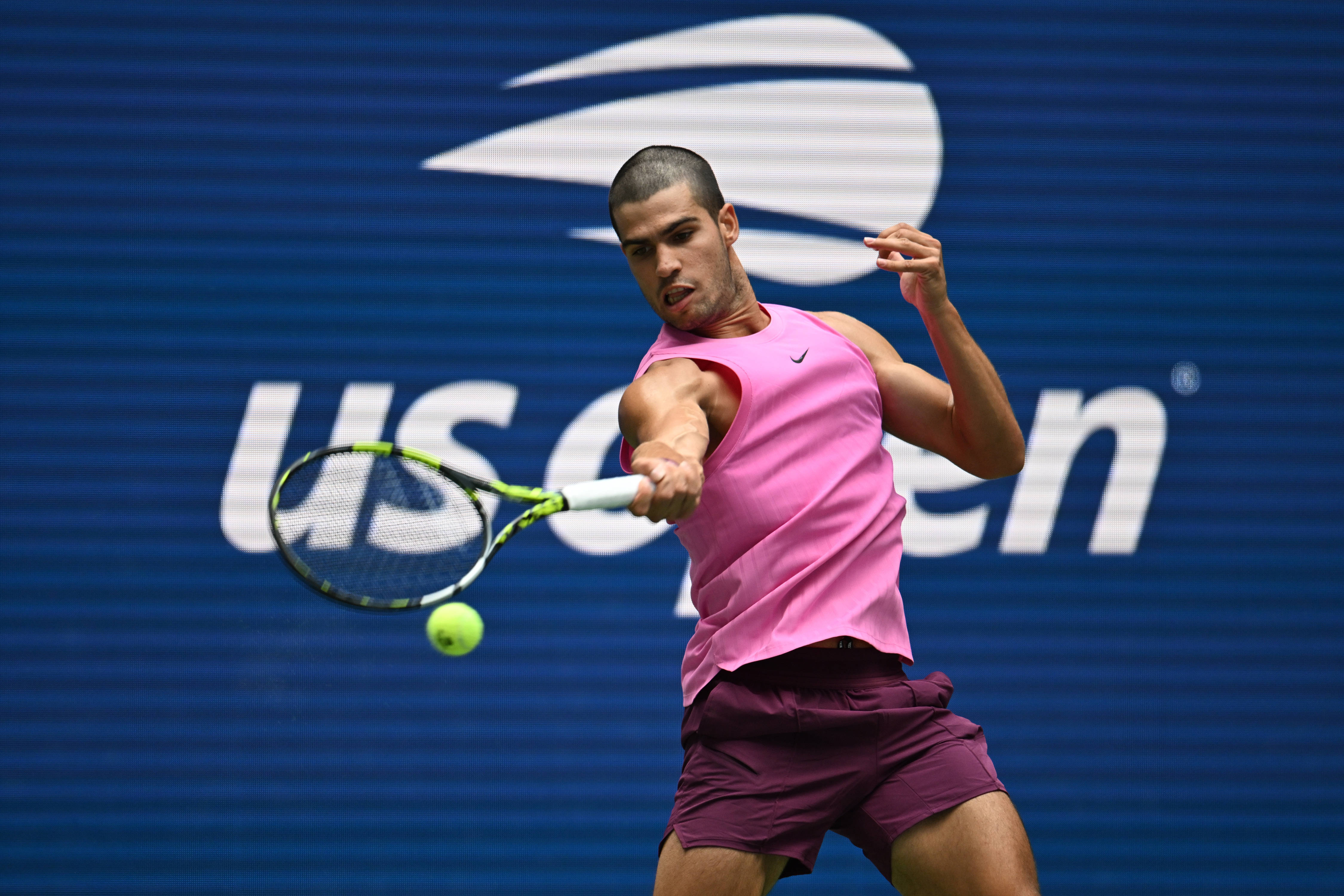 年终总决赛力克澳网，阿尔卡拉斯高光表现